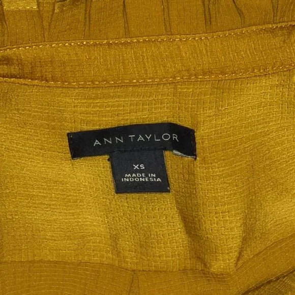 Ann Taylor Antique Gold/Deep Mustard Ruffled Collar Long Sleeve Top - Picture 6 of 8